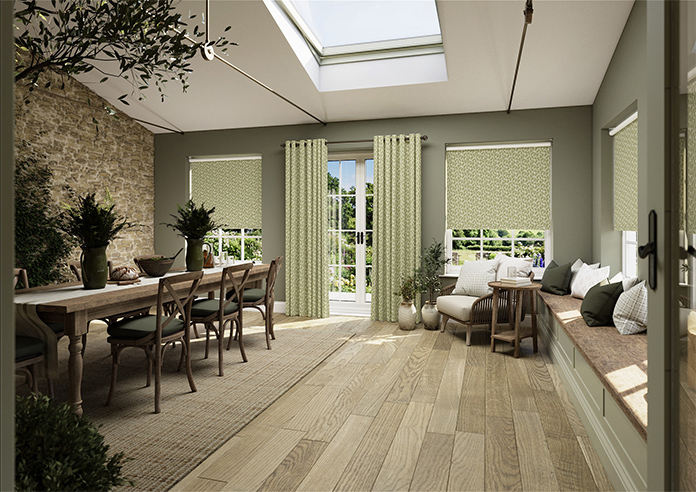 Land & Shore Oak Leaf  (Blackout), Green - Roller Blind - Image 7